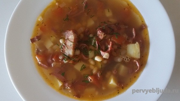 Суп с салом и фасолью по-украински, вкусно и просто