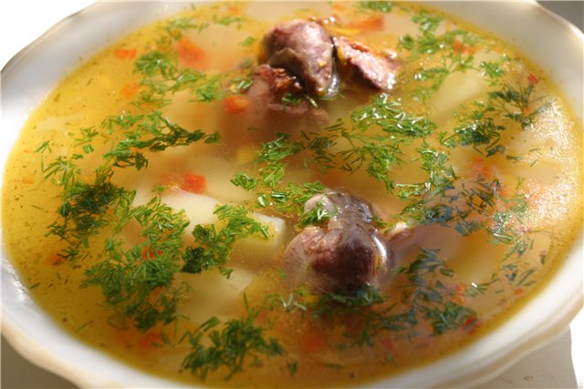 Суп из гуся — чернина по-польски, с лазанками