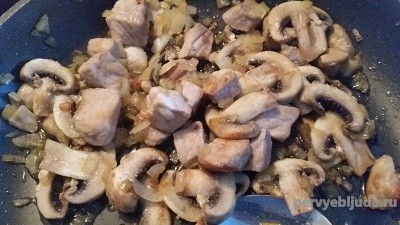 грибы с мясом