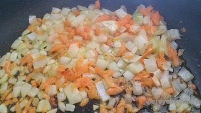 зажарка из лука и моркови