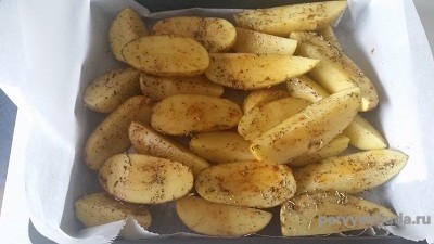 картофель по-деревенски на противене