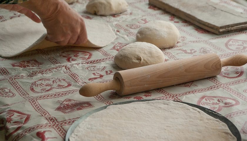 лучший рецепт теста для пиццы итальянской настоящий. Смотреть фото лучший рецепт теста для пиццы итальянской настоящий. Смотреть картинку лучший рецепт теста для пиццы итальянской настоящий. Картинка про лучший рецепт теста для пиццы итальянской настоящий. Фото лучший рецепт теста для пиццы итальянской настоящий