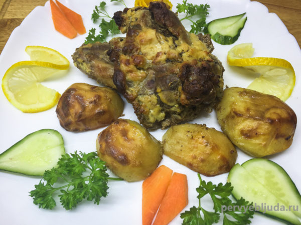 Домашняя утка с картошкой в духовке — праздничный обед!