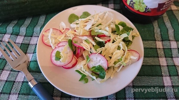 салат со шпинатом