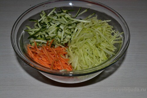 овощи в салатнике