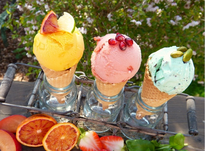 разноцветное мороженое