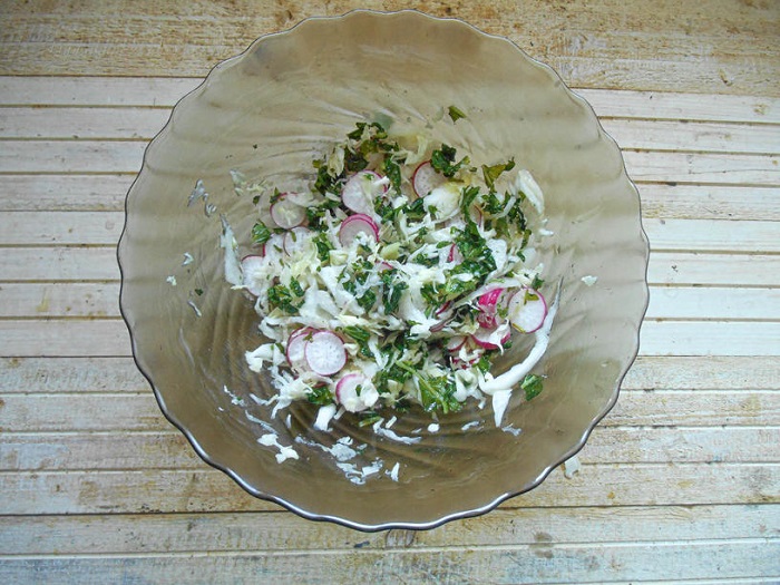 заправляем салат
