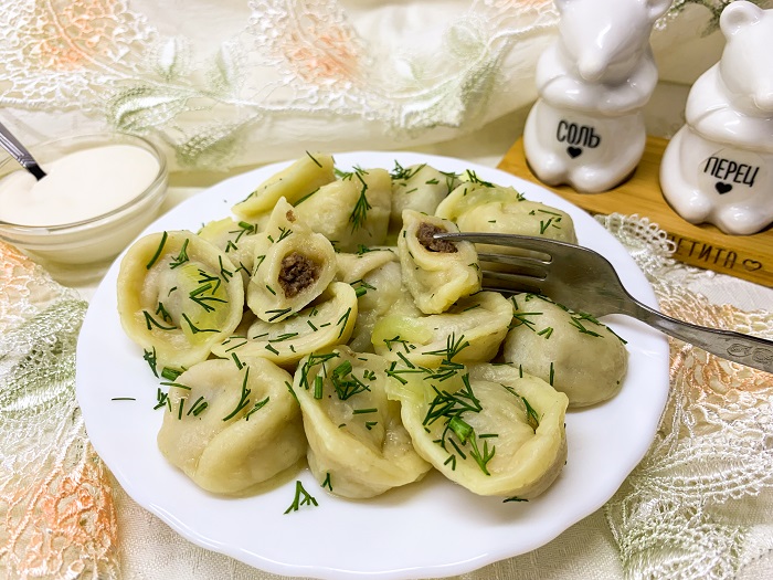 домашние пельмени с говядиной и свининой