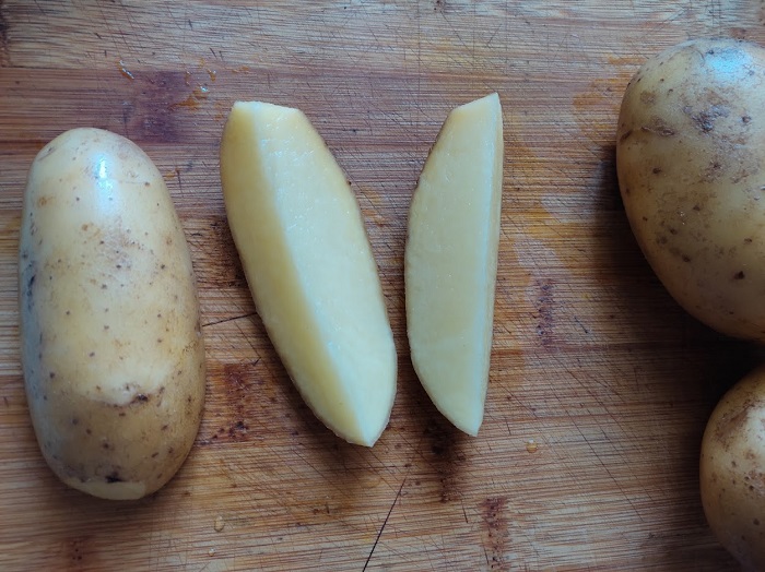 режем картофель