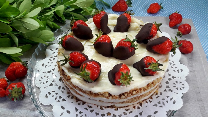 Насыпной торт «Пломбир» на сковороде — пошаговый фото рецепт