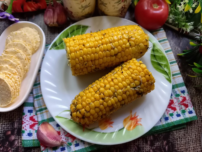 Как приготовить кукурузу в духовке в фольге