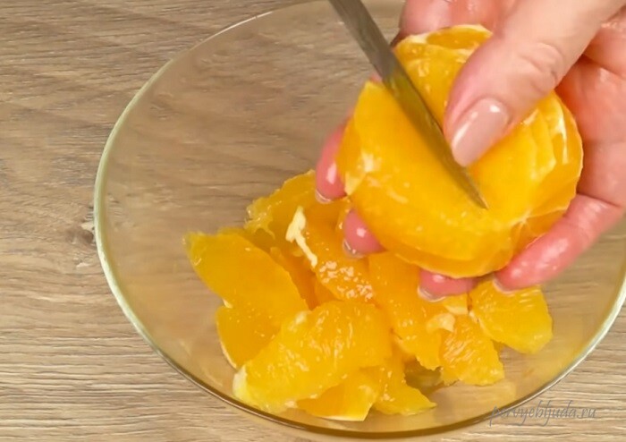 очищаем апельсин