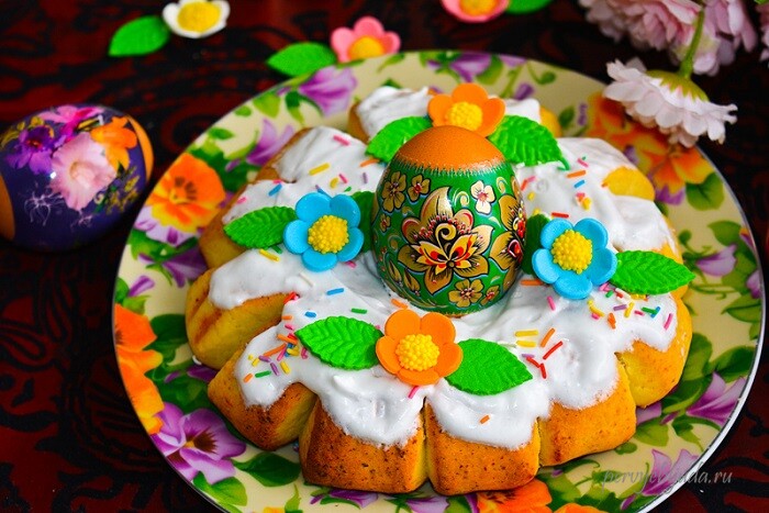 пасхальный венок-подставка