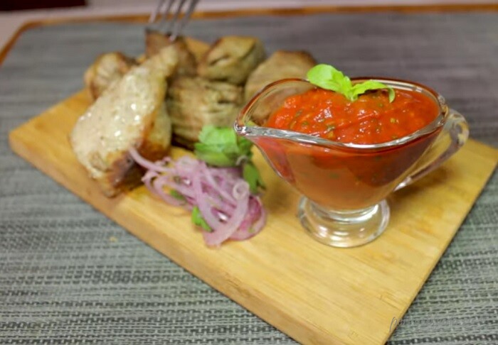 Томатный соус для шашлыка по-армянски — густой и ароматный