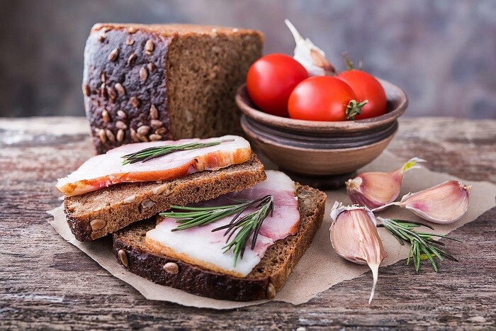 Бутерброды с салом — 5 вариантов