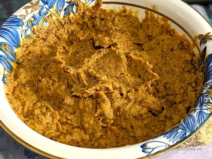 намазка из грибов с фасолью и овощами